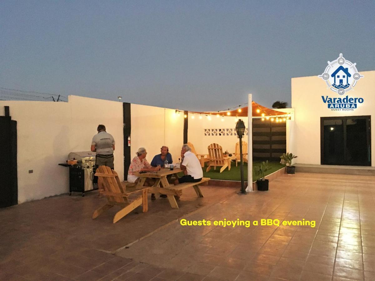 Varadero Marina Airport Guests Rooms Oranjestad Dış mekan fotoğraf